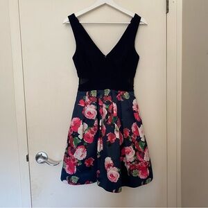 FLORAL MINI DRESS